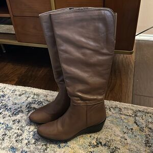 The Flexx Tall Wedge Boot Brown Leather Size 10